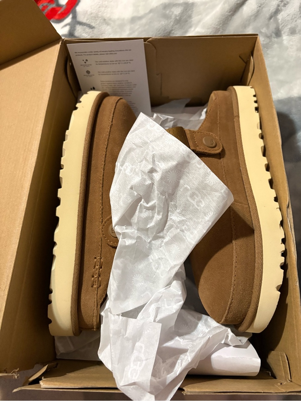 Ugg Goldenstar Clog BNIB Chestnut Colour Size 8